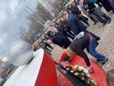 Церемония возложения цветов в память о погибших в радиационных авариях и катастрофах., рис.9